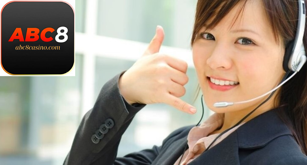 Đội ngũ hỗ trợ Abc8 luôn sẵn sàng 24/7